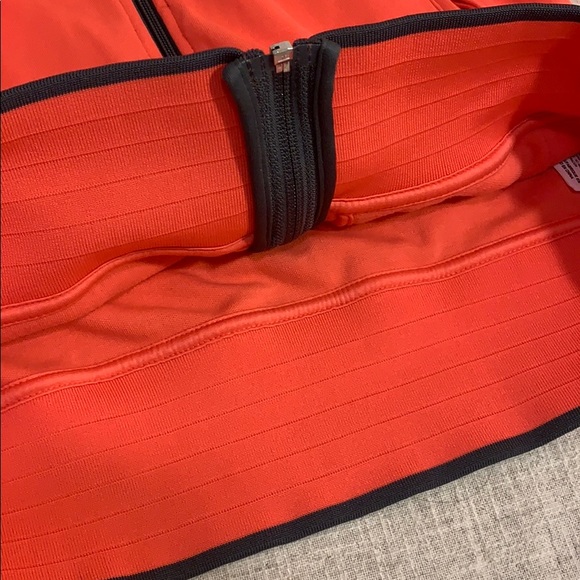 NIKE SPORTS WEAR  Women’s Jacket - Picture 7 of 9